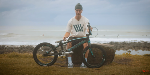 Izaac Kennedy - Bike Check