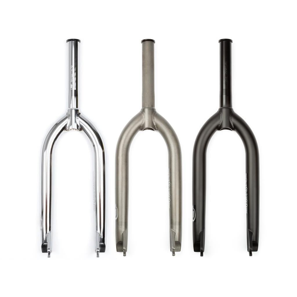 Displayed side by side against a white background, the BSD Jonesin Fork is shown in chrome, matte silver, and matte black finishes. With a 22mm offset, it delivers both style and performance for BMX riders.