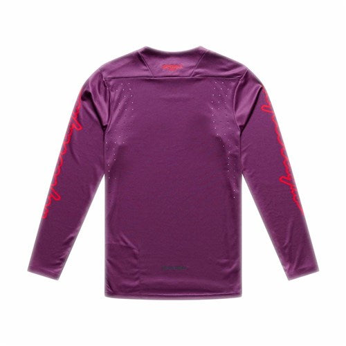 The TLD 26.1 Sprint Pro Jersey / Mono Sangria is a long-sleeve purple jersey with red sleeve text, Race Fit, upper back ventilation holes, and is made from Bluesign approved fabrics.