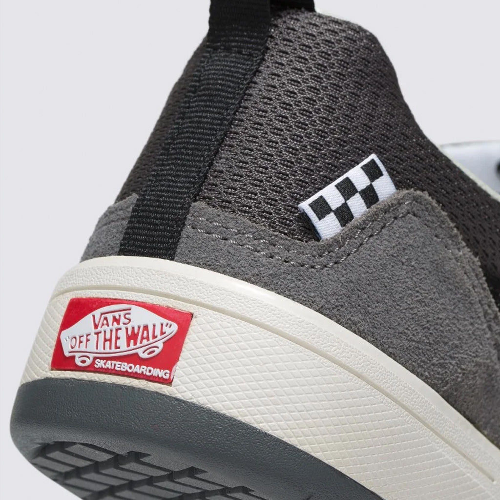Vans Zahba Pro Skate Shoes - Grey/Black skate shoes with performance features.