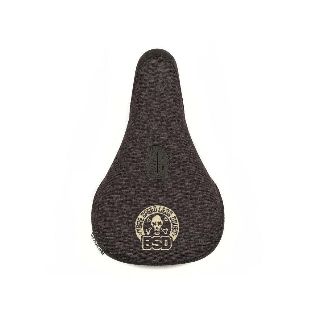 A black BSD Grime (Denim Cox) Pivotal Seat with a skull and crossbones, perfect for those seeking a touch of doubt and speed in their style.