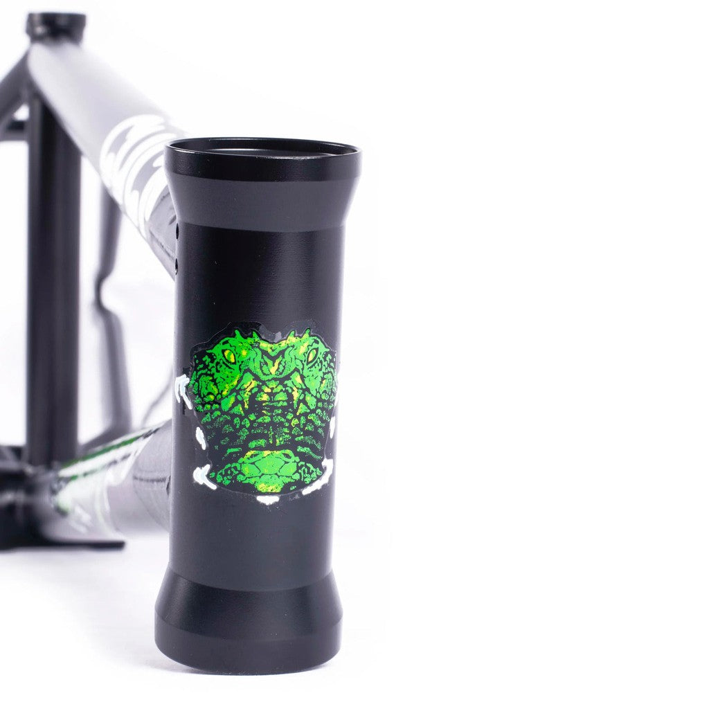 A black Cult Trey Jones Frame with a green tree on it, featuring 100% cult classic tubing.
