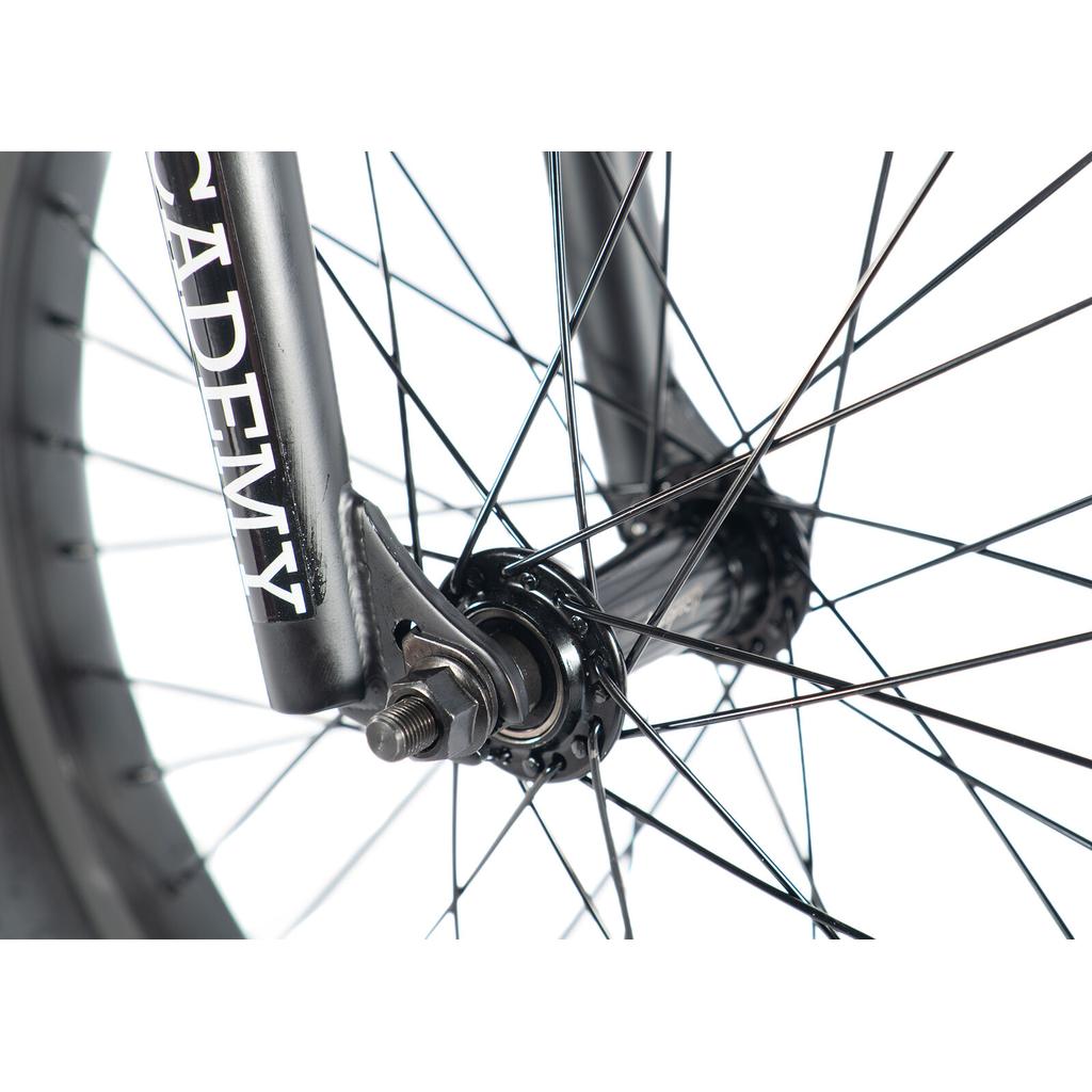 Academy Trooper 18 Inch Bike, Matte Black