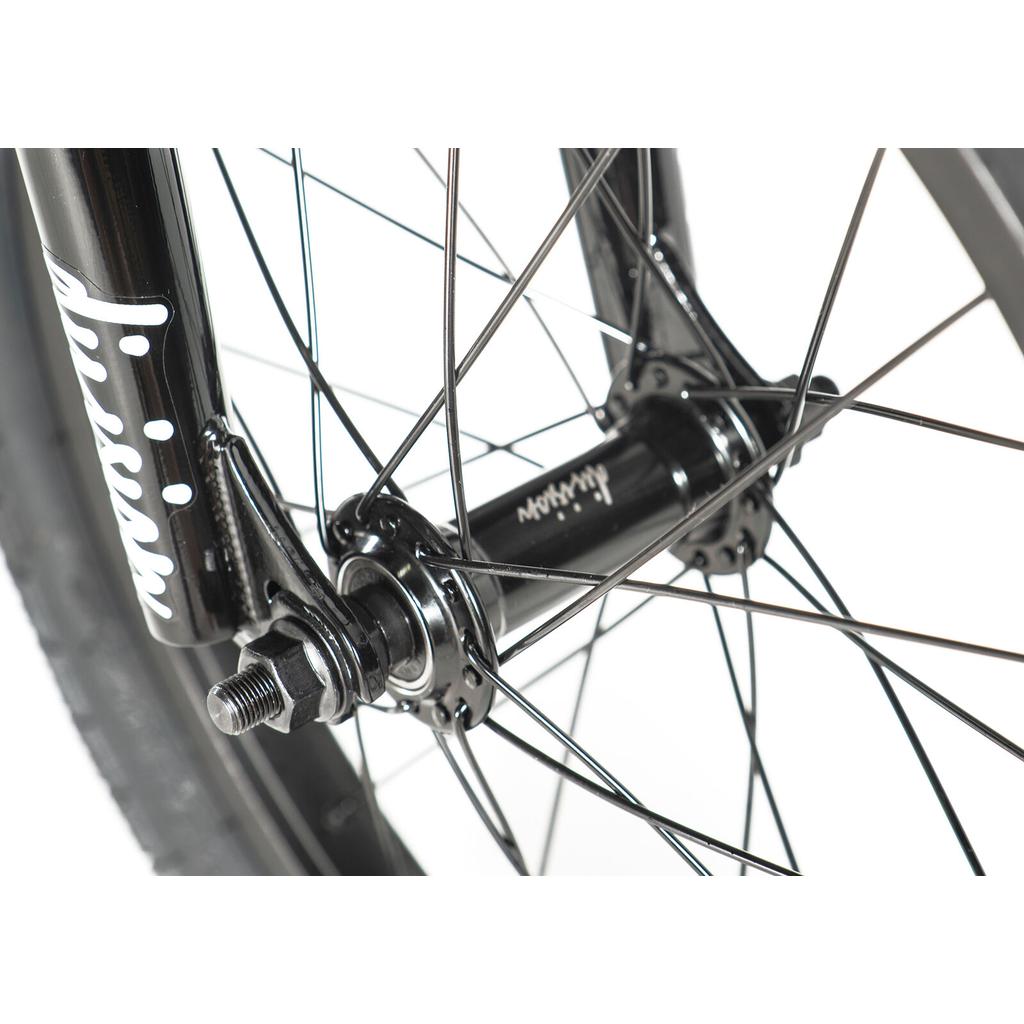 Close-up view of the front wheel hub, spokes, and fork on the Division Blitzer 16 Inch Bike—ideal for youth riders. The word "Mission" is visible on the hub.