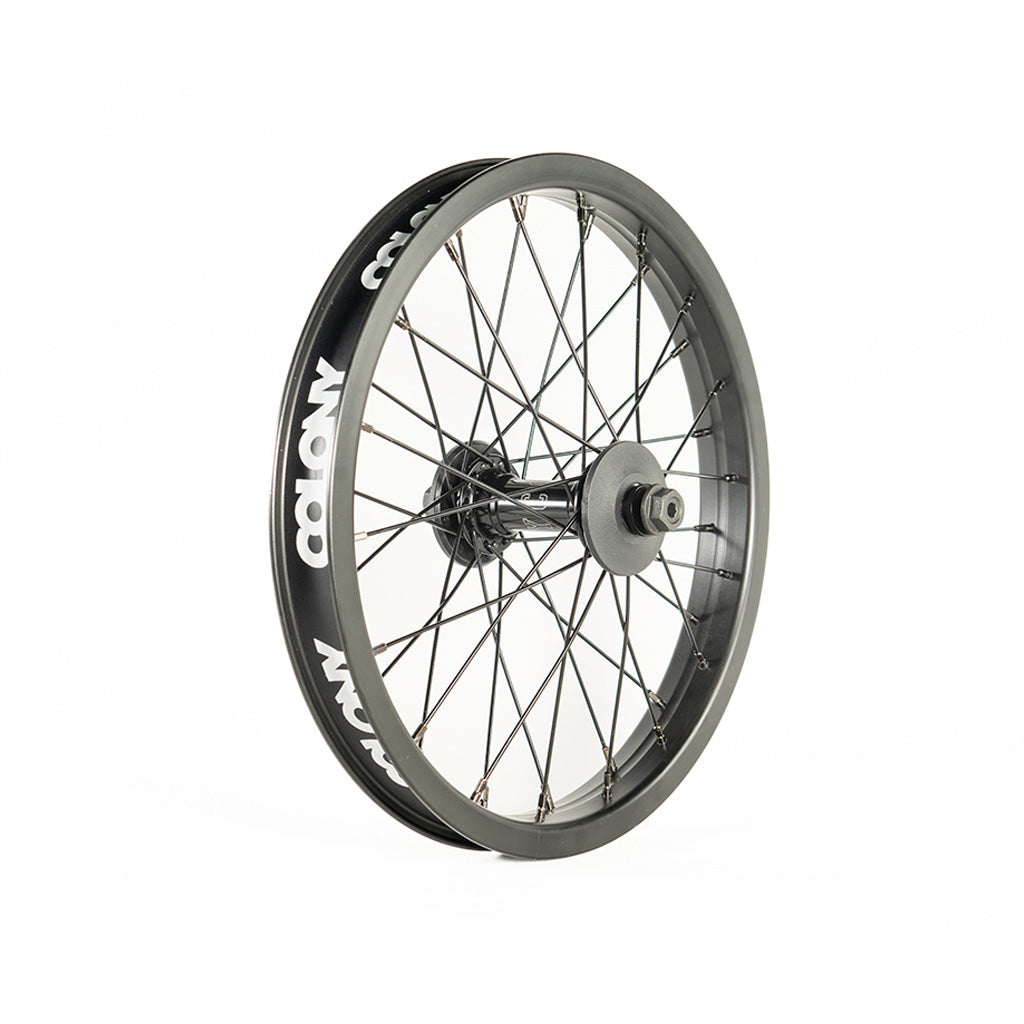 A black spoked wheel on a white background with the Colony Pintour 18 Inch Front Wheel.