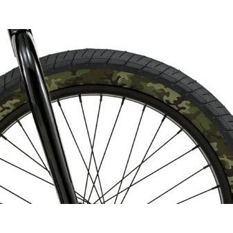 Salt Sting Tyre (Each) / Black/Forest Camo / 20x2.4