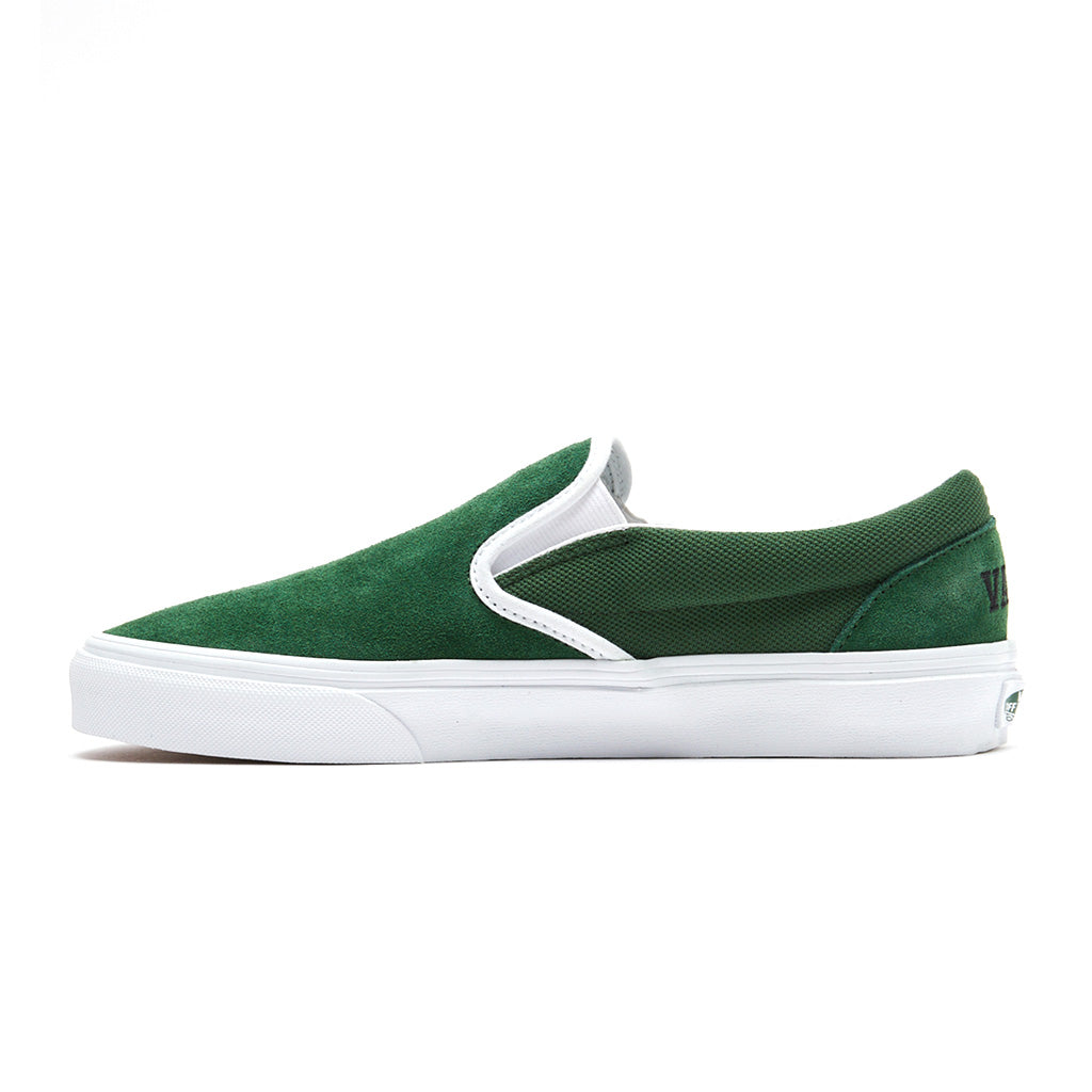 Vans Classic Slip-On Shoes - Vans Club Green/White in green.