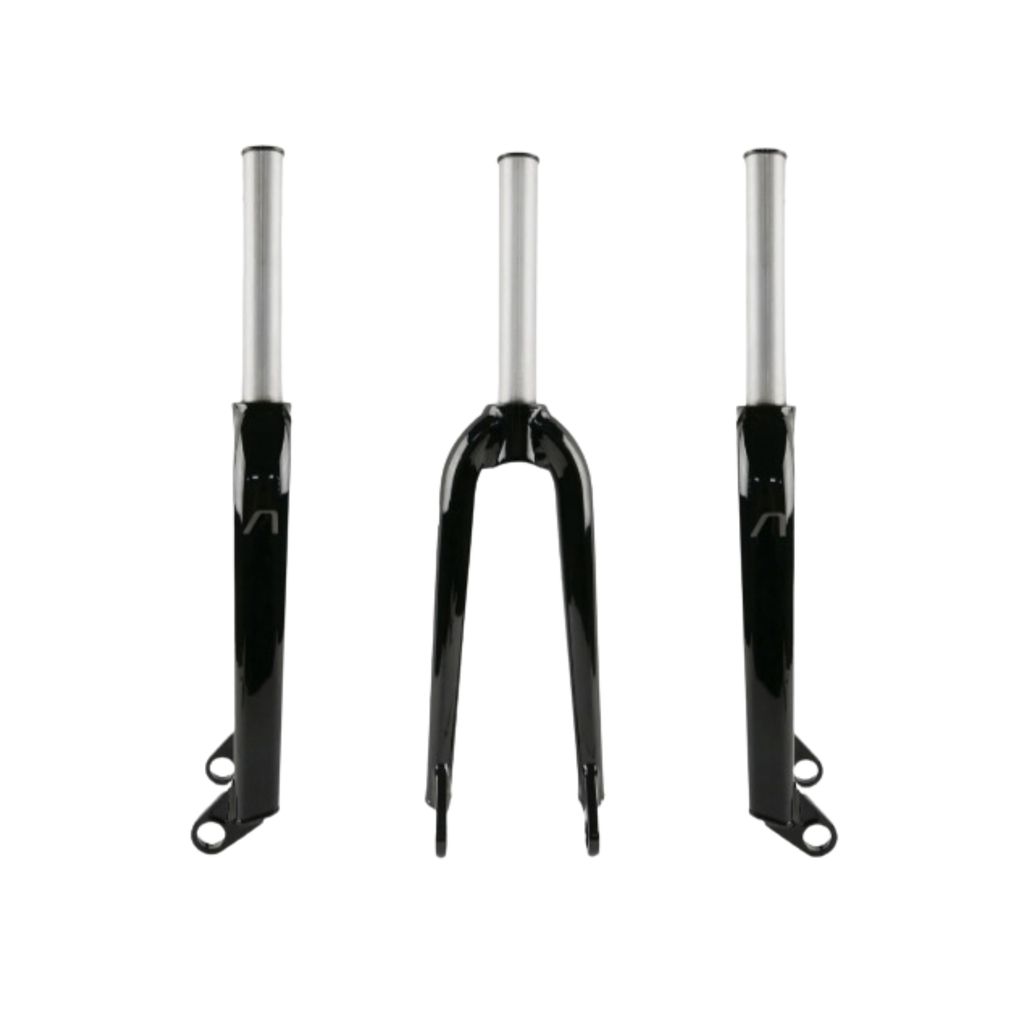 Three Arise Quartz Expert Forks, black and silver and made from lightweight 6061-T6 alloy, are displayed side by side on a white background.