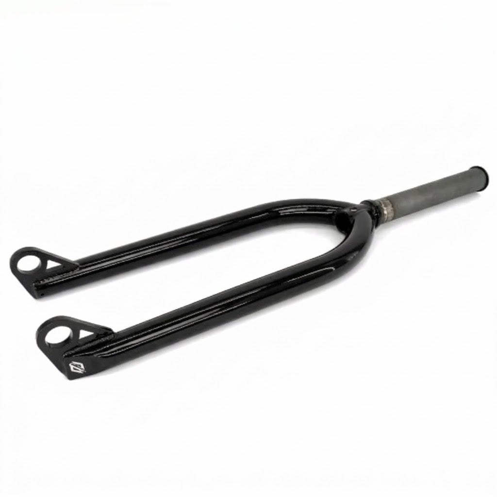 Black chromoly TNT Pro 24 Inch Fork with a 1-1/8 steerer tube and dropouts at the base of the blades.