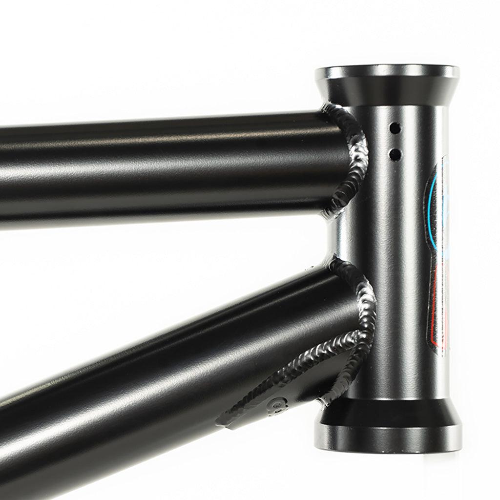 A close up of the Colony Enishi Flatland Frame (Kio Hayakawa Signature), Kio Hayakawa's signature model.