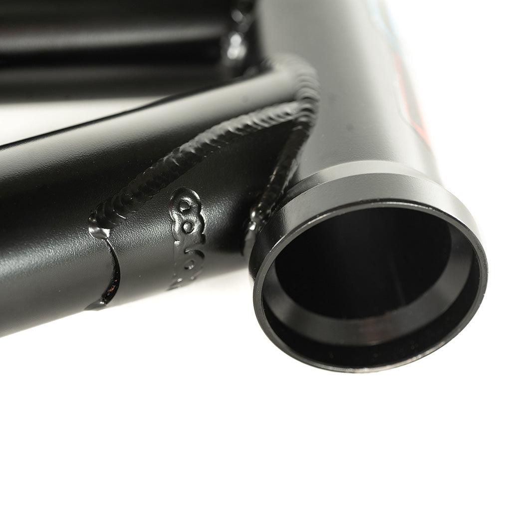 A close up of the Colony Enishi Flatland Frame (Kio Hayakawa Signature), Kio Hayakawa's signature model.