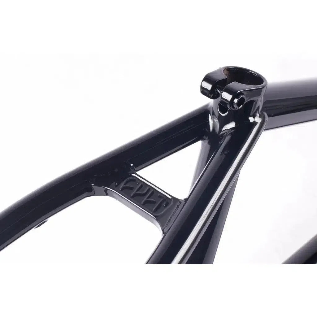 Close-up of the Cult Dak Frame featuring a black triangular design with the embossed Dakota Roche logo near the seat junction.