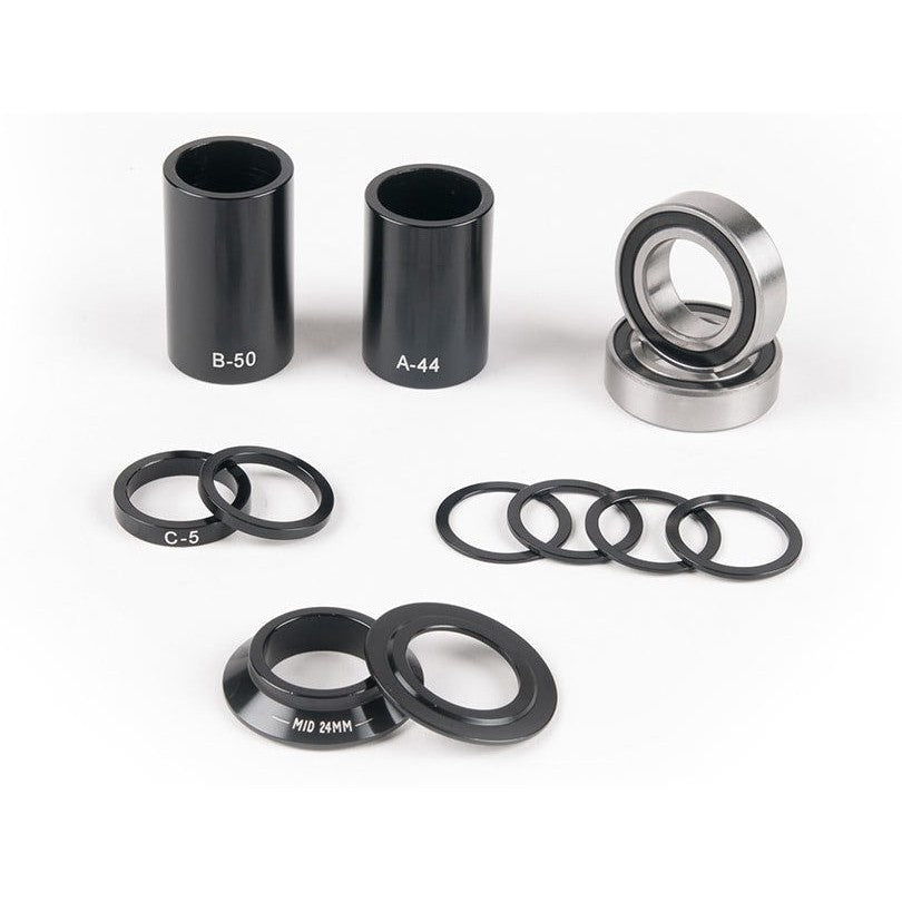 Eclat Bottom Bracket / Mid 24mm / Black