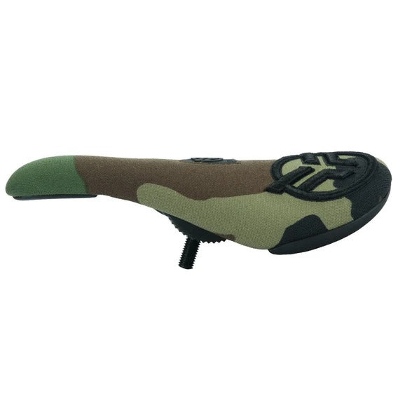 The Federal Logo Slim Pivotal Seat Camo With Raised Black Stitch features a camouflage textile cover and a raised black logo on the front right side. Shown from the side, it is designed to fit Pivotal seat posts.