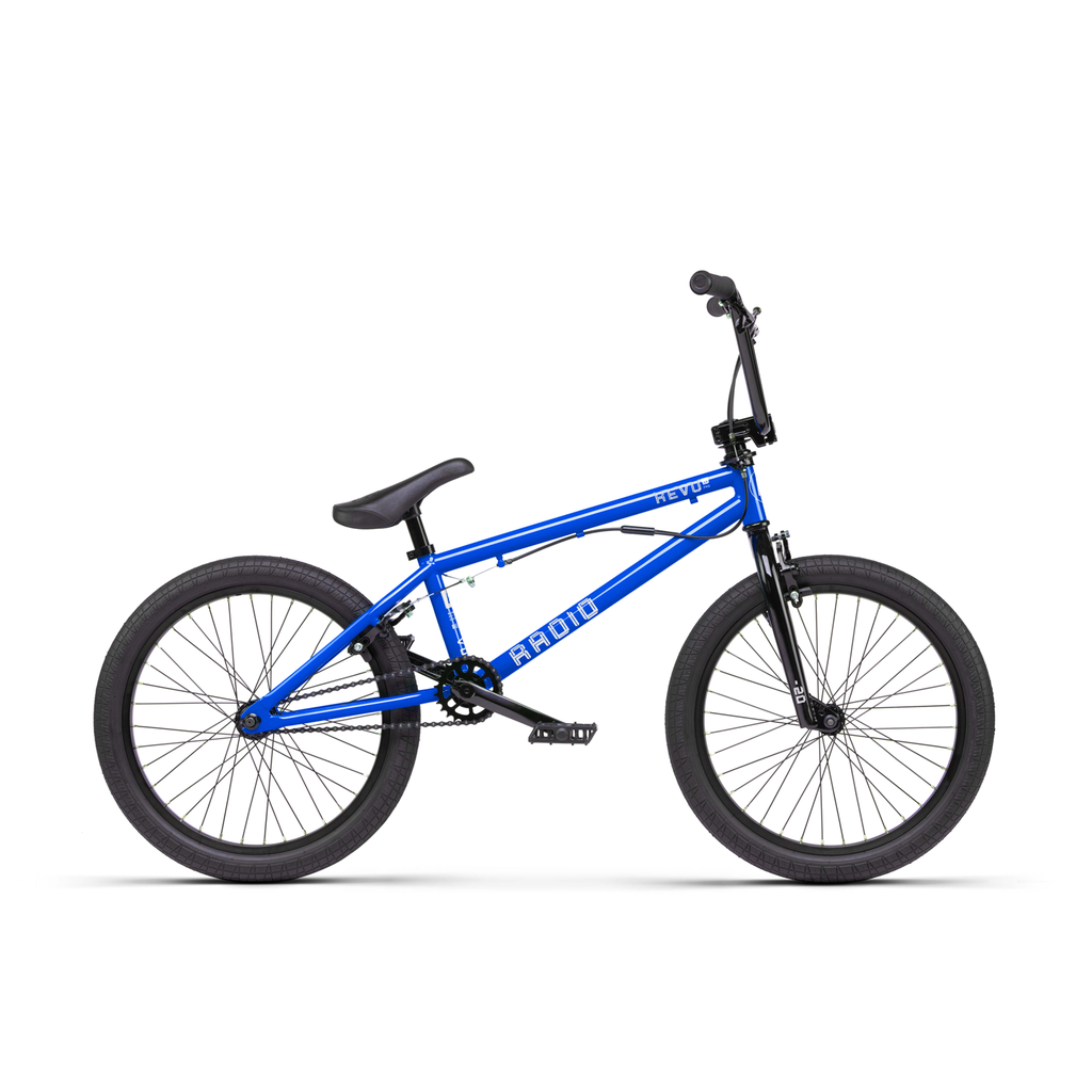 A Radio Revo Pro FS 20 Inch Bike with black wheels that is equipped with a gyro system.