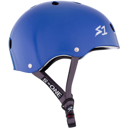The S-One Helmet Lifer LA Blue Gloss features a blue gloss finish, ventilation holes, an adjustable black chin strap, and is a certified skate helmet offering multiple impact protection.
