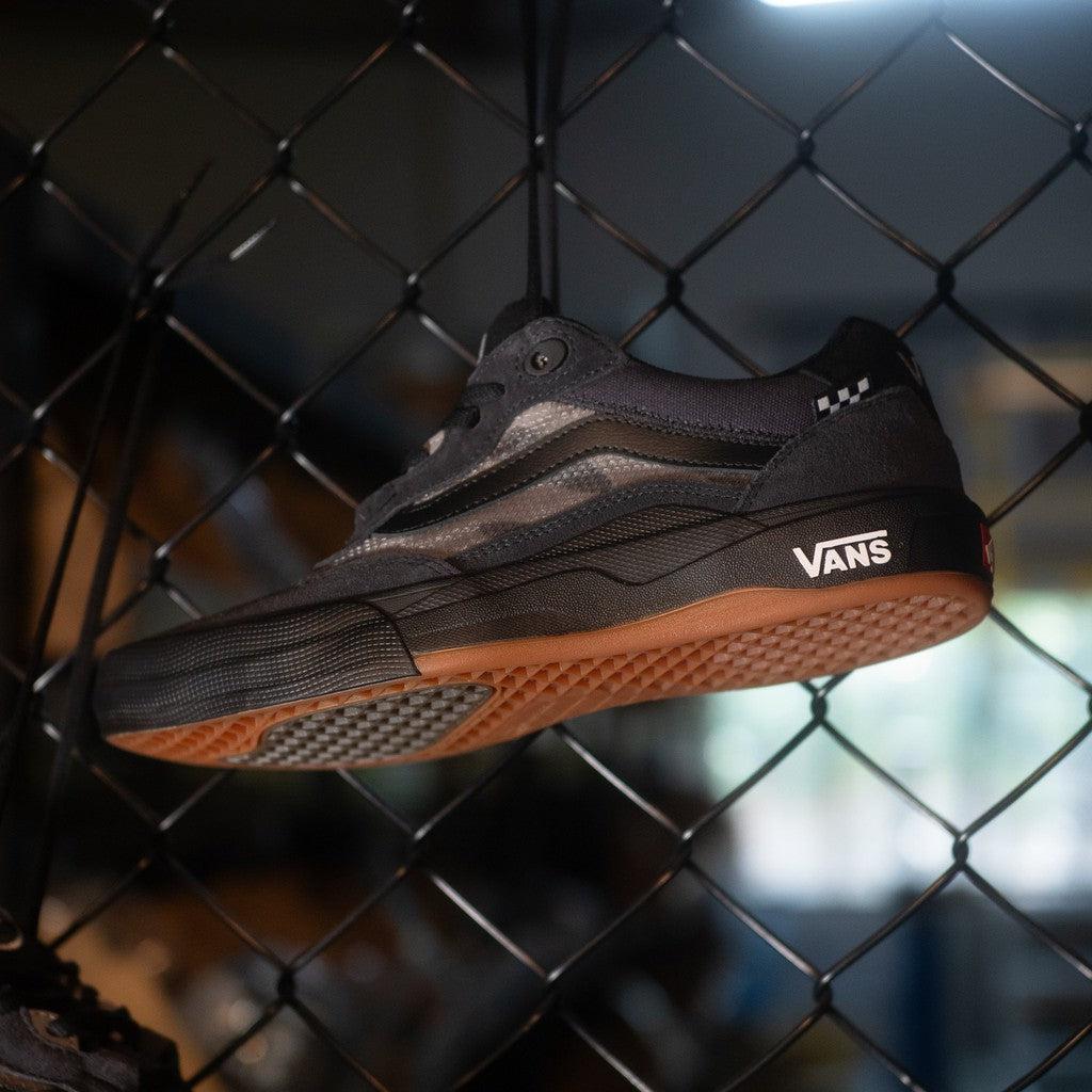 Experience the timeless style of Vans WayVee Pro Shoes - Midnight Navy in a sleek black colorway, perfect for those seeking progression in their fashion choices.