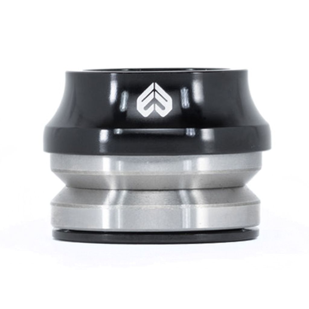 A Eclat Wave 16mm Headset, black and silver object with high-quality bearings.