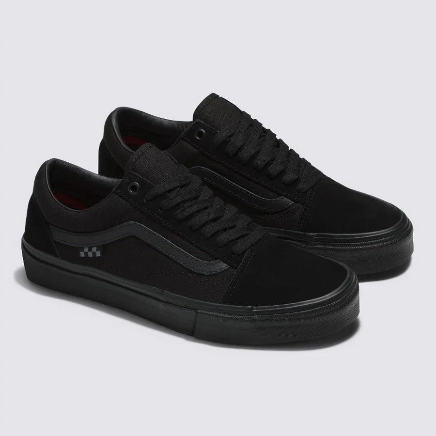 Vans Pro Skate Classics Old Skool - Black/Black offers excellent durability and grip.