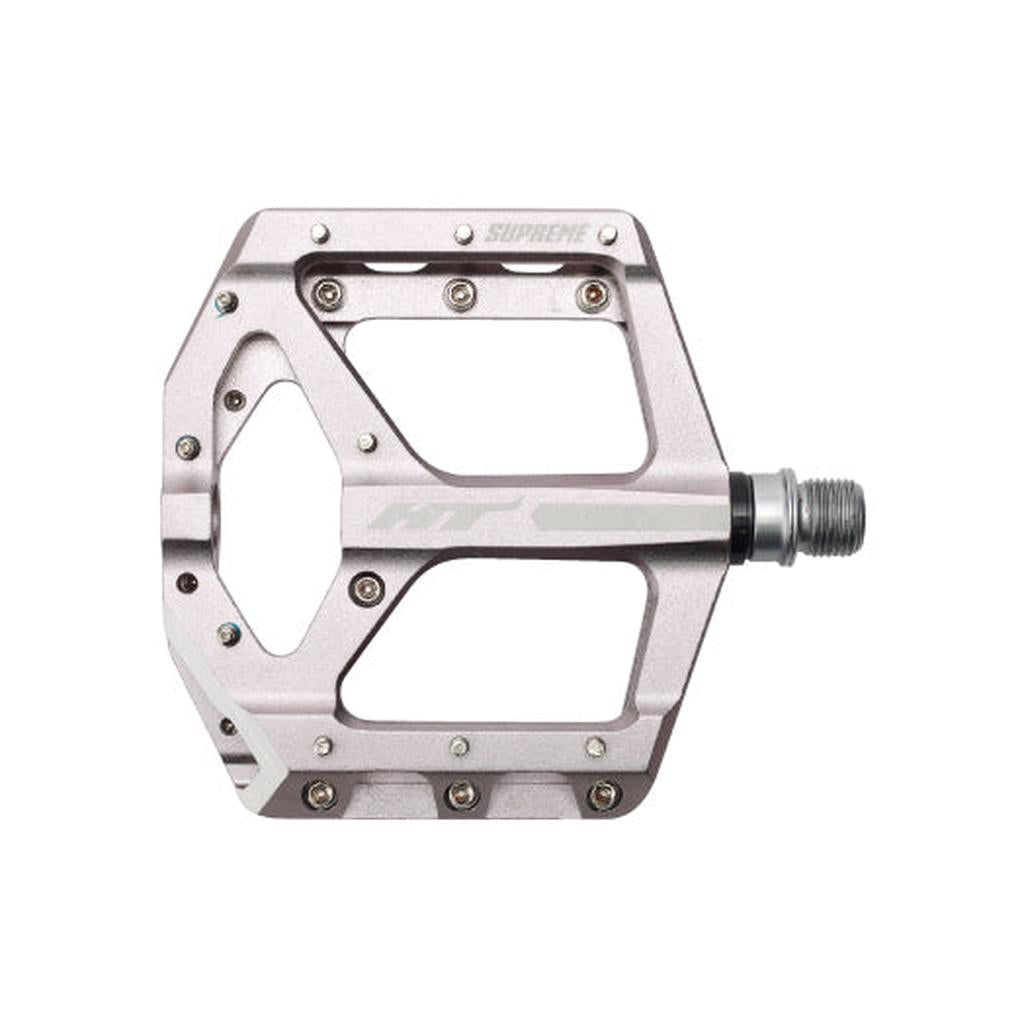 With an alloy body, large cutout design, multiple grip pins, and a threaded spindle, the HT Supreme ANS10 Pedals deliver secure traction and responsive performance—making them the ultimate race flat pedals.