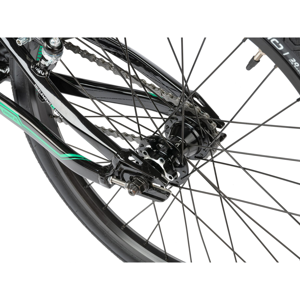 A close up of a Radio Xenon Expert XL Bike wheel.