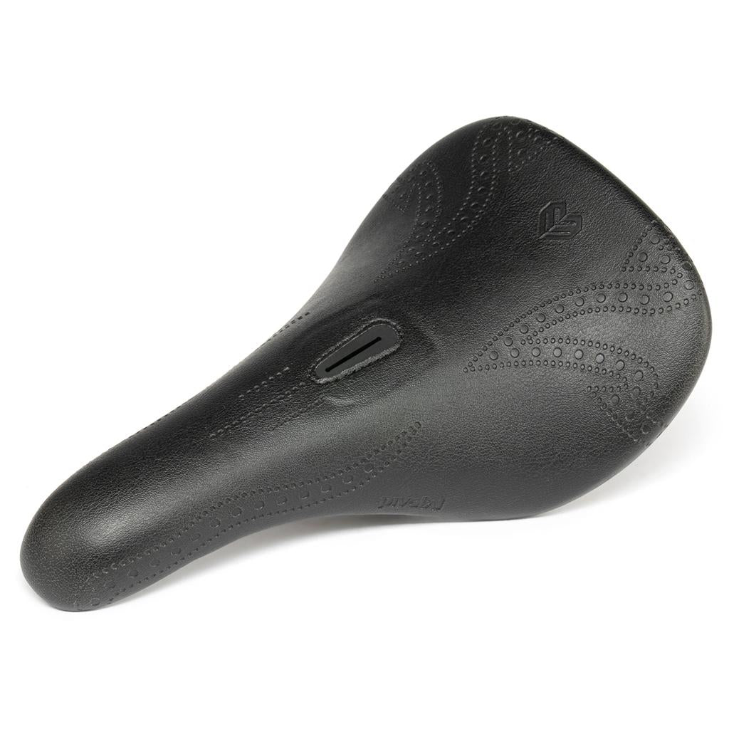 The Eclat Exile Pivotal Seat / Tyson features textured patterns, a central groove, and an angled black design against a white background, combining comfort and grip in a pivotal seat style.