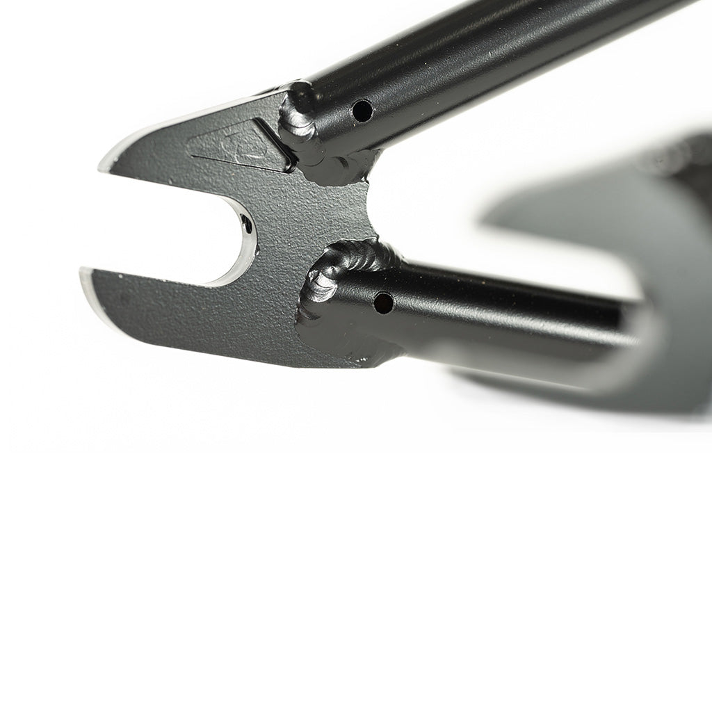 A close up of a pair of pliers on a white background featuring Colony Enishi Flatland Frame (Kio Hayakawa Signature).