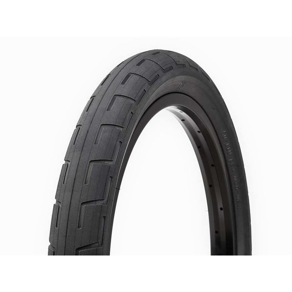 BSD Donnastreet Folding Kevlar Tyre / Black / 2.4