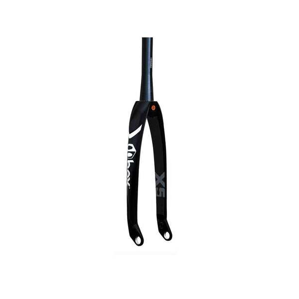 Box clearance carbon forks