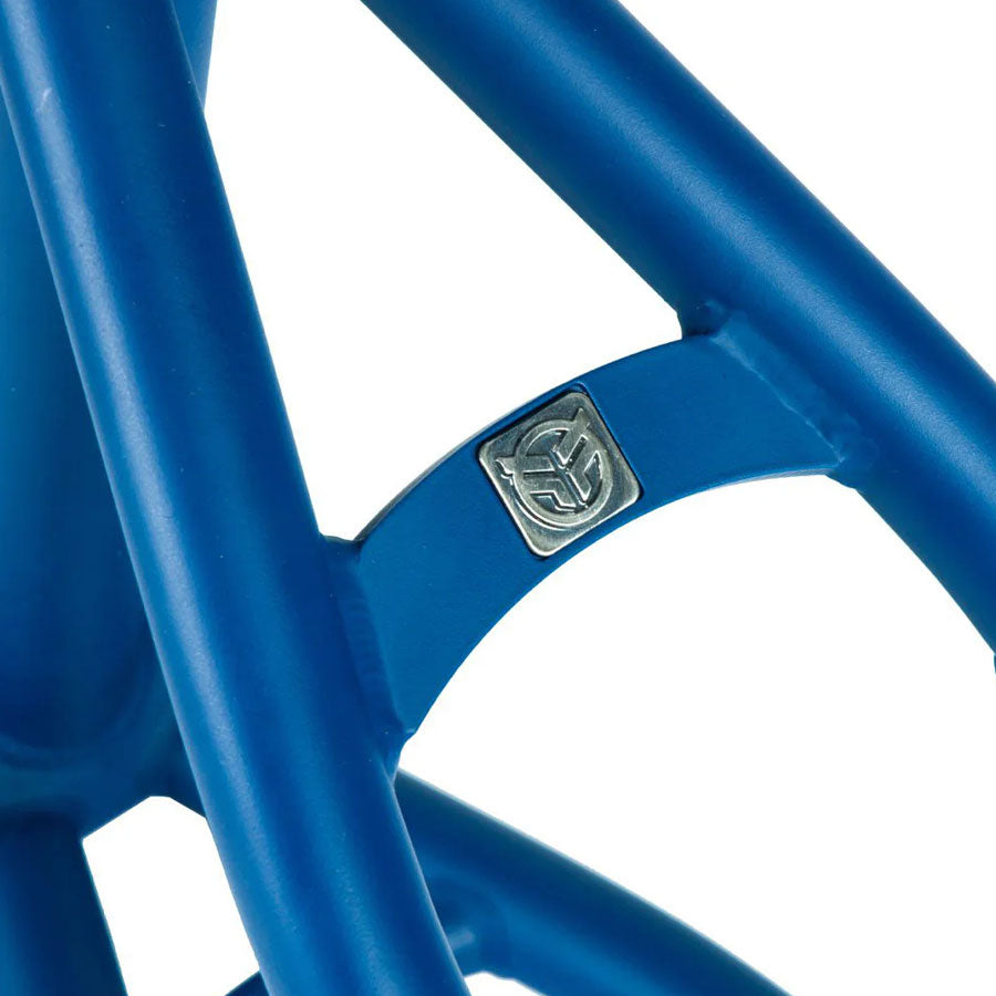 A close up of a Federal Bruno 3 Frame with invest cast drop outs.