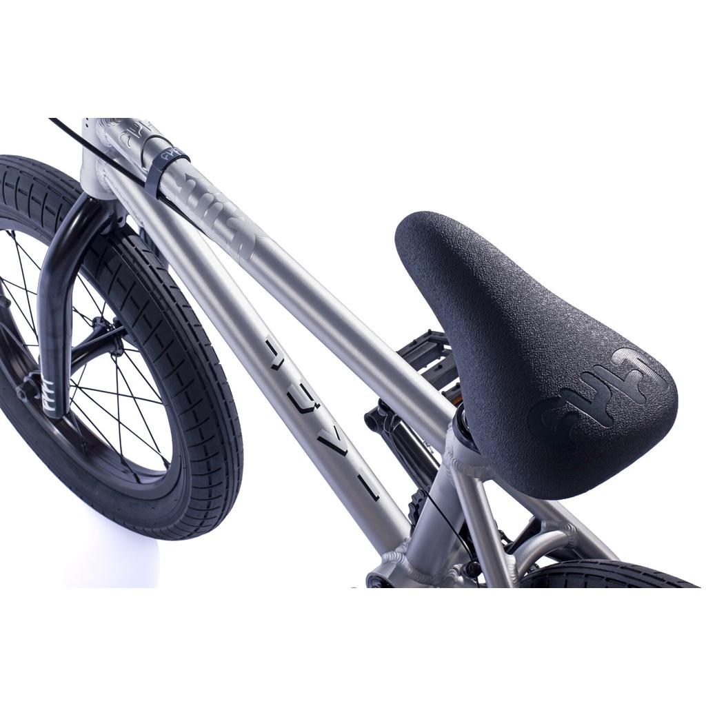 Cult Juvi 16 Inch Bike in Silver, seat and frame detail