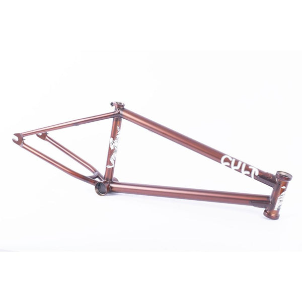 Cult Dak Frame / Pat Freyne Signature