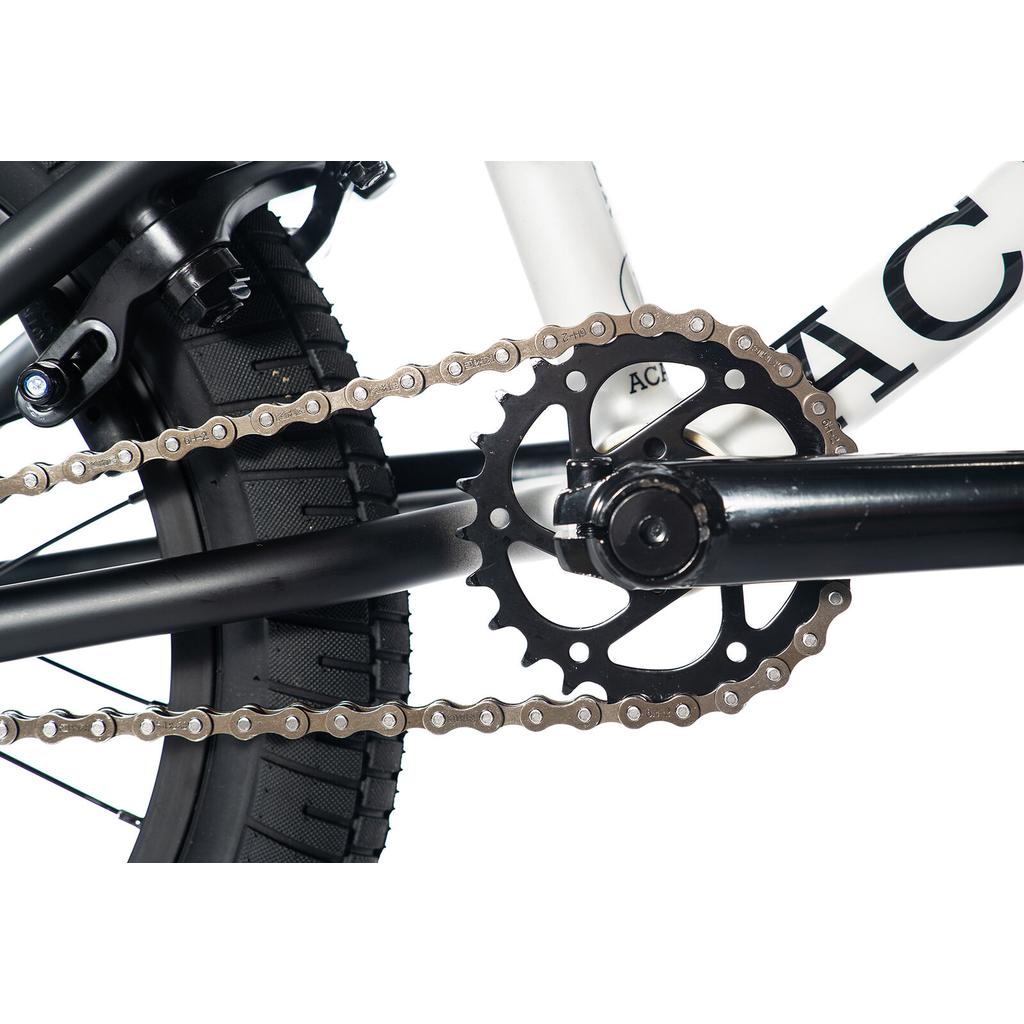 Academy Trooper 16 Inch Bike, White / Black Fade