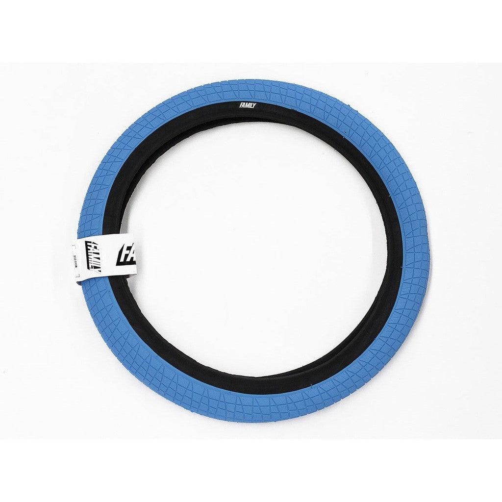 Family Tyre (Each) / Black/Blue / 20x2.2