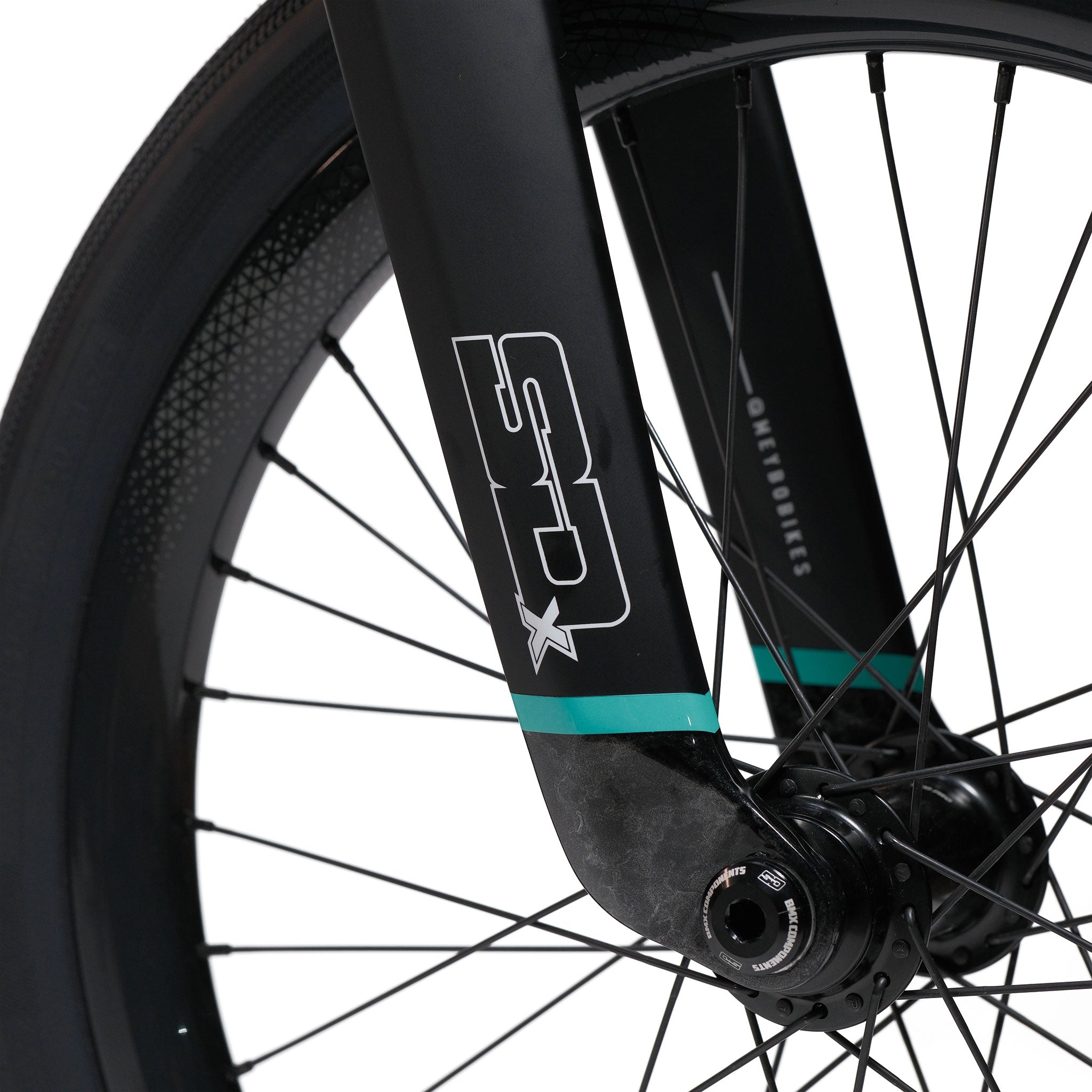 Close-up of the front fork and wheel of the Meybo HSX Carbon Pro XXL Race Bike, featuring "SD" branding, black spokes, and a textured tire tread visible on the left side—an ideal detail for BMX parts enthusiasts or riders building their own carbon race bike.