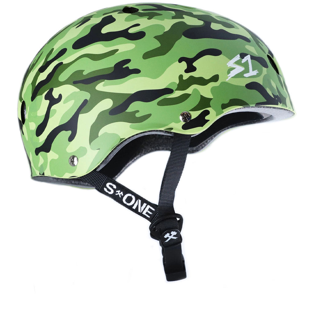 The S-One Helmet Lifer Green Camo provides head protection against multiple impacts.