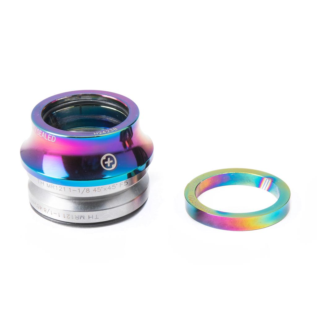 The Salt Plus Echo 16 Integrated Headset features iridescent sealed bearings and a matching 16mm alloy top cap, shown on a white background.