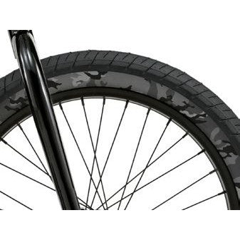 Salt Sting Tyre (Each) / Black/Snow Camo / 20x2.4
