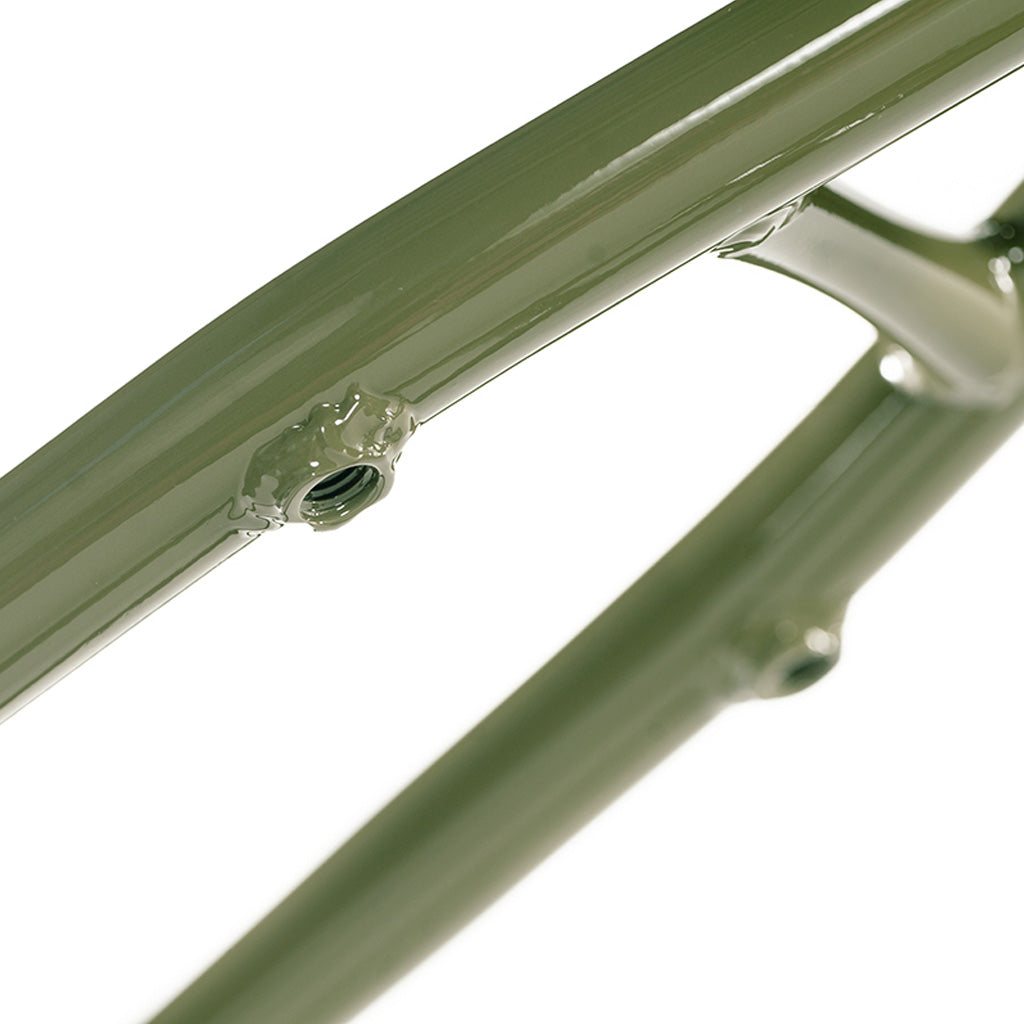 A close up of a Colony 2024 Sweet Tooth 18 Inch Frame from the Sweet Tooth Range.