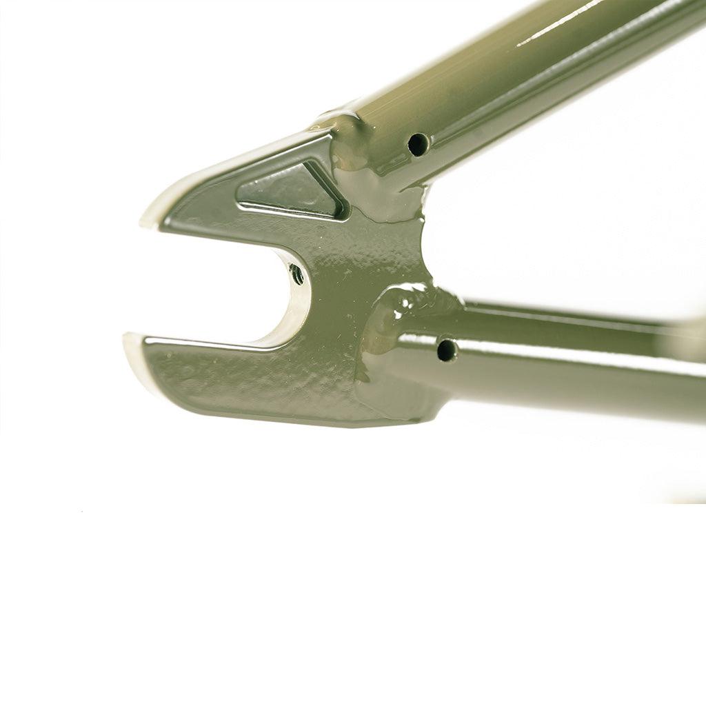 A close up image of a Colony 2024 Sweet Tooth frame.