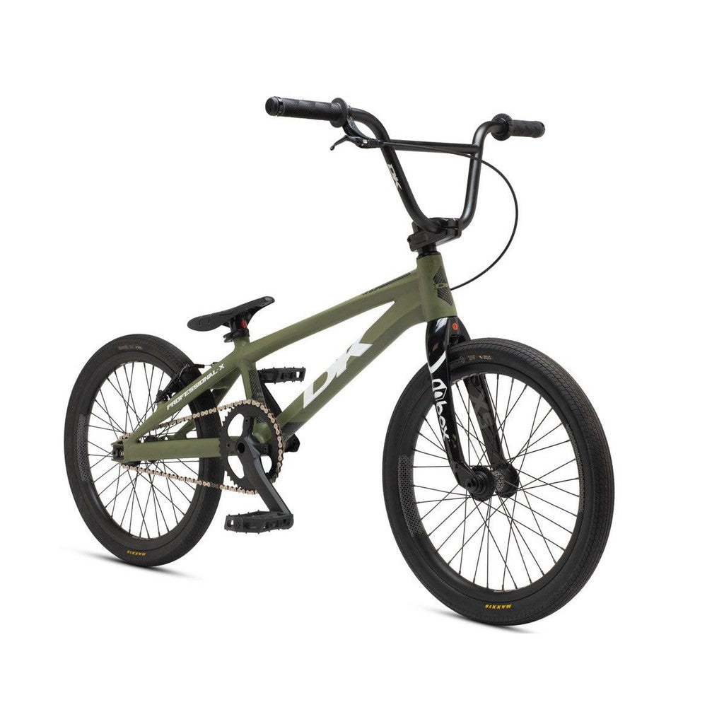 DK Professional-X Pro XXXL Bike (2022) isolated on a white background.