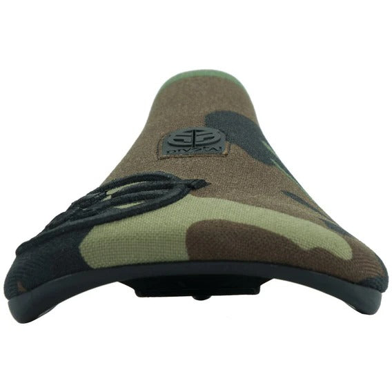The Federal Logo Slim Pivotal Seat Camo With Raised Black Stitch features a camouflage textile, shown from a low front angle with an embroidered logo patch on the top.
