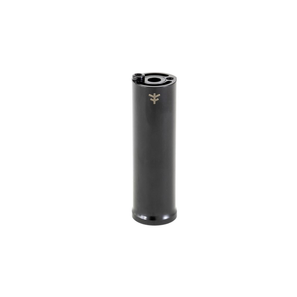 The Fly Bikes Acero TR Peg, CNC machined from 4140 Cr-Mo steel, is a black cylindrical object featuring a small hole on top and the Fly Acero TR logo near the top edge, set against a white background.