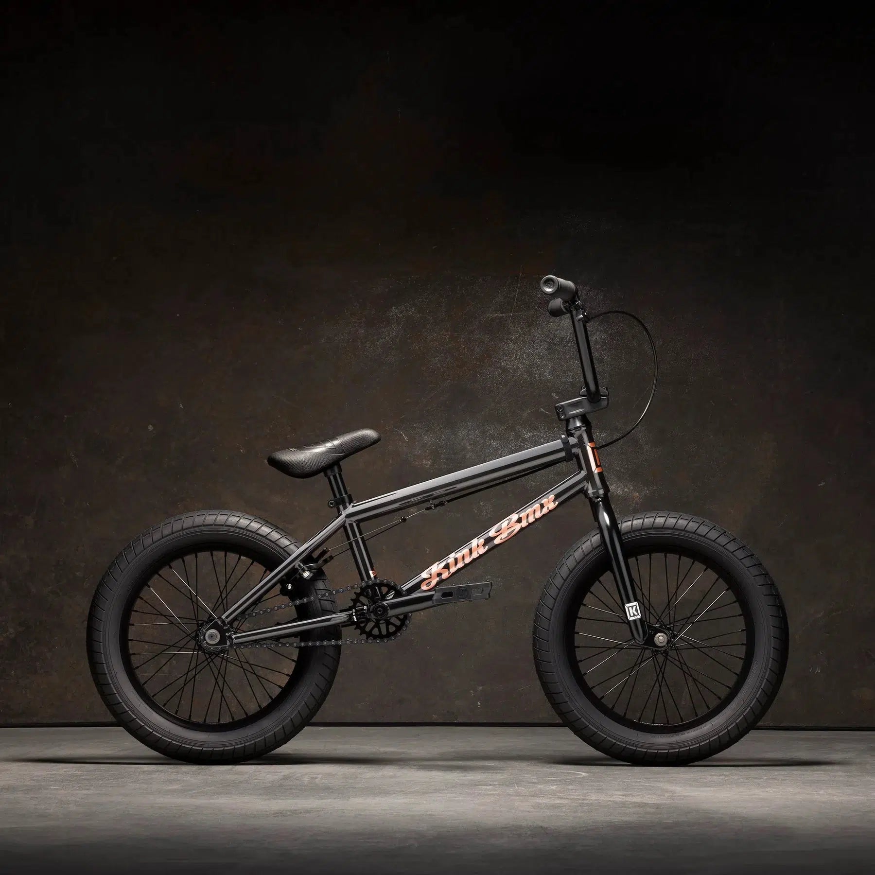 Kink Carve 16 Inch Bike (2023) | Shop at LUXBMX