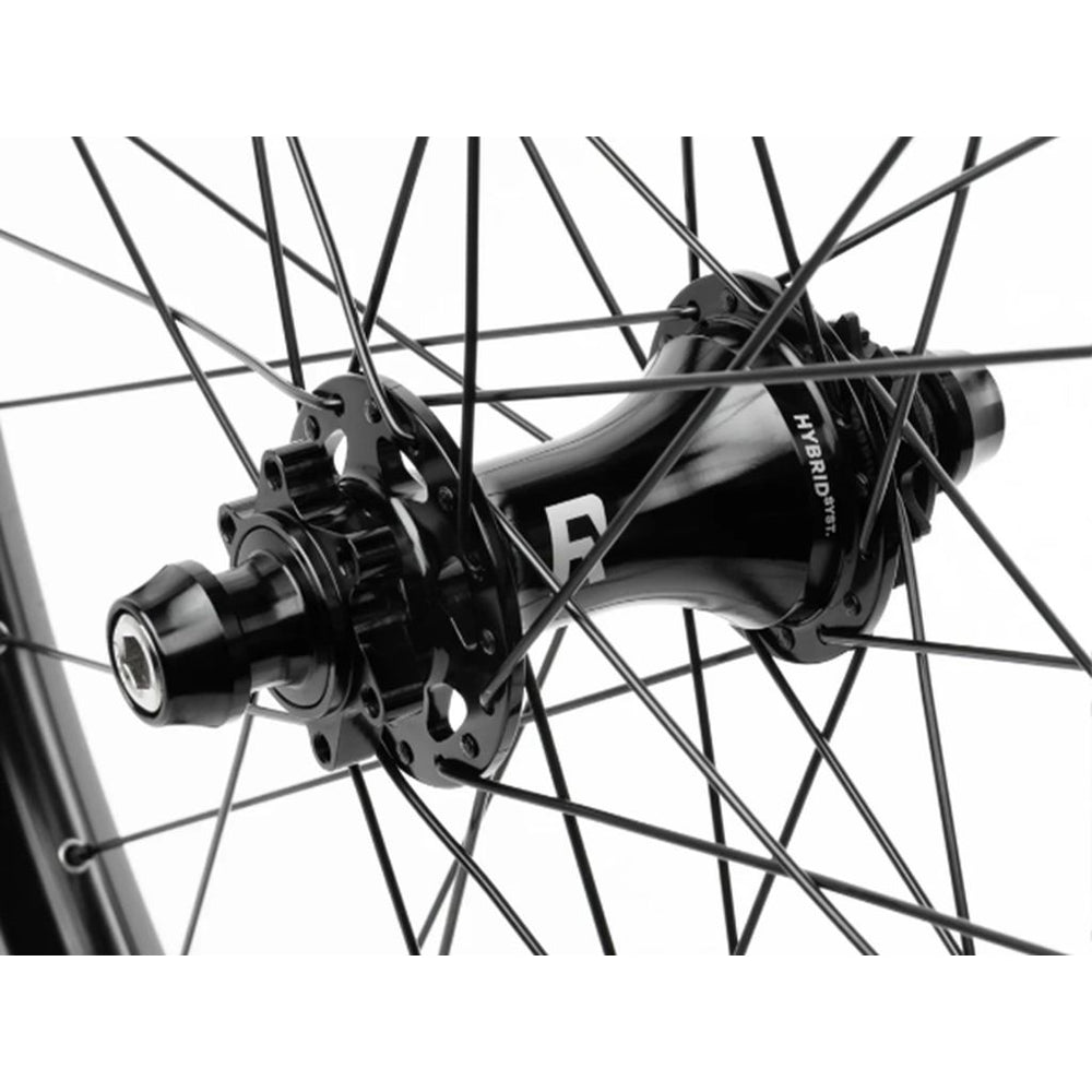 Radio Orbiter/Sonar 26 Inch Hybrid Cassette/Freecoaster Rear Wheel