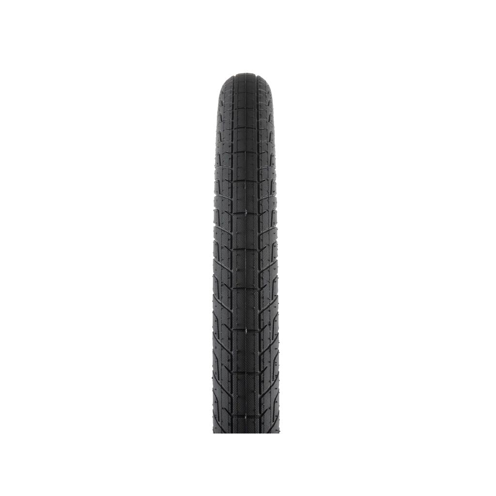 Close-up of the Radio Stratus 26 Inch Tyre with a street-inspired tread pattern, designed for urban adventures with puncture protection.