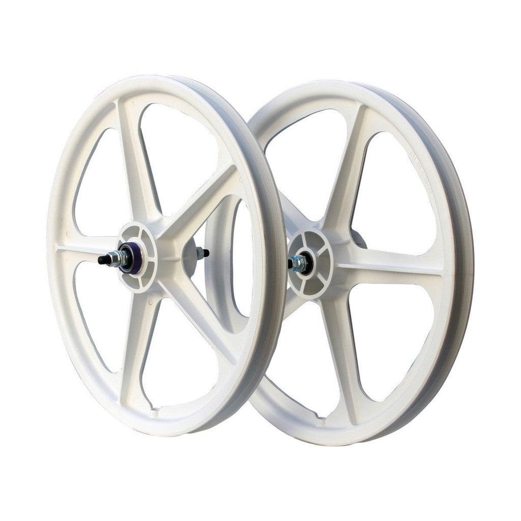 正規 新品 SKYWAY 24” TUFF WHEEL 2 WHITE 希少 Skyway Tuff II 5 Spoke Wheelset | Shop at LUXBMX