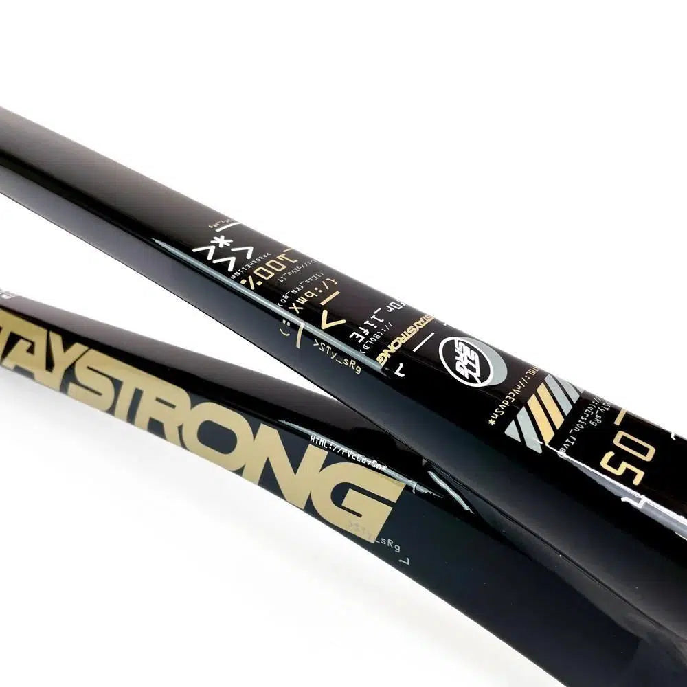 Close-up of two overlapping black Staystrong V5 Disc Pro XXL Cruiser frame tubes with gold and white branding, technical specs, and disc brake compatibility.