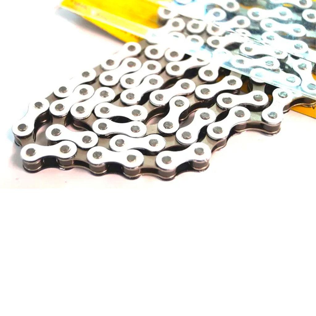 A picture of a YBN Freestyle chain 1/2-1/8 on a white background.